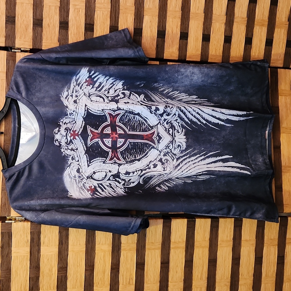 New!! Cross wing tshirt